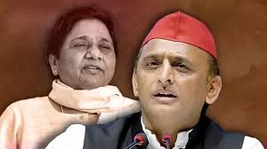 क्या सपा की दलित चाल से डगमगाएगी बसपा? अखिलेश की रणनीति से आखिर क्यों है मायावती बेचैन….