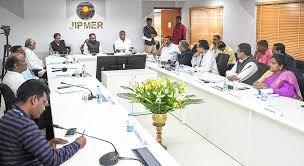 अब डॉक्टर बनिए एलोपैथी और आयुर्वेद दोनों में! JIPMER ला रहा है भारत का पहला MBBS-BAMS कोर्स….