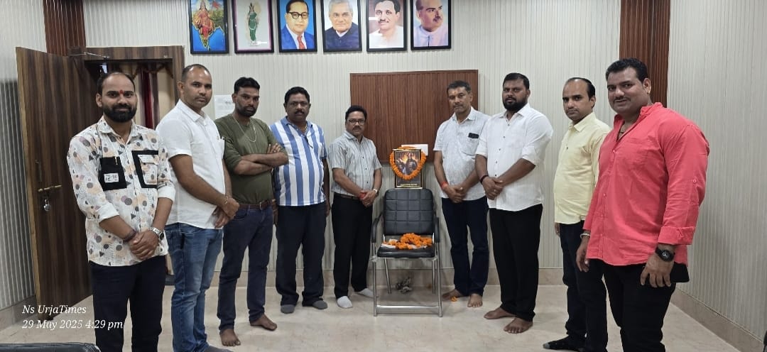महाराणा प्रताप के छायाचित्र पर माल्यार्पण कर वीर योद्धा के आदर्शों को याद किया