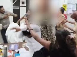 डॉक्टरों पर किन्नरों का कहर: जौनपुर अस्पताल में 45 मिनट तक चला नग्न तांडव ….