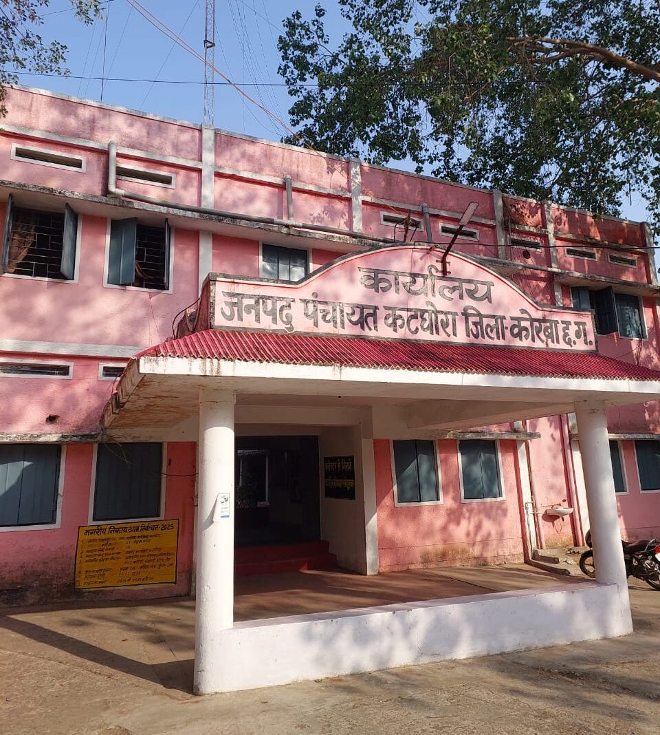 बेलटिकरी बसावट की नालियों की समस्या का हो समाधान अन्यथा होगा आंदोलन- सुश्री उषा
