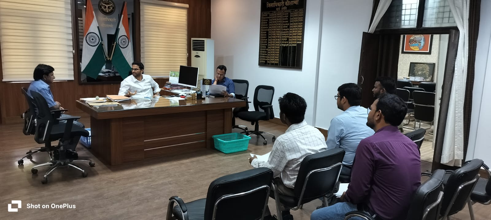 जिलाधिकारी ने स्वशासी राज्य चिकित्सा महाविद्यालय कादीपुर में सम्बद्व चिकित्सालय मंझनपुर के पार्ट-ए एवं बी में निर्माणाधीन भवन के निर्माण कार्यों की समीक्षा कर ली जानकारी